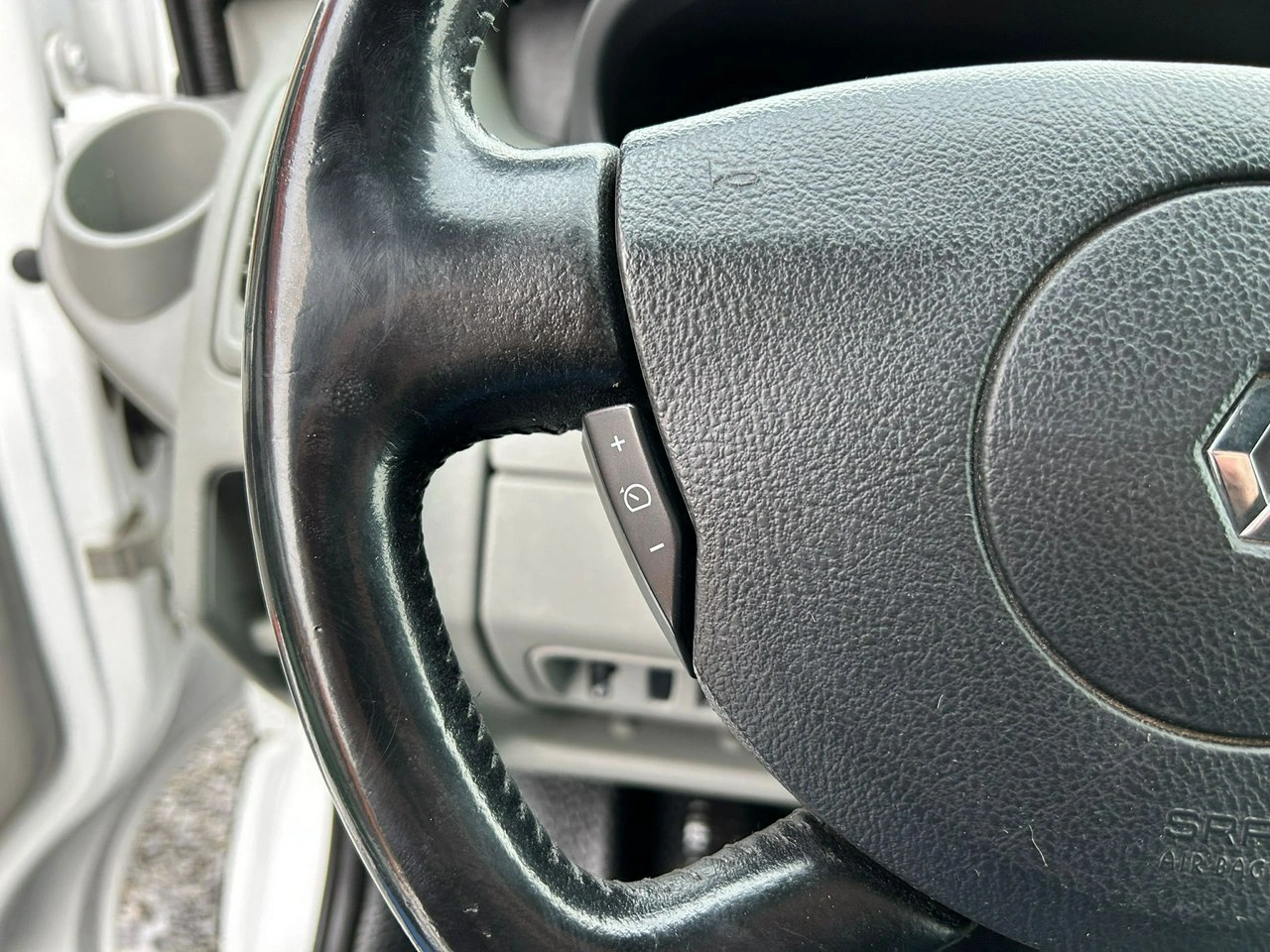 Renault Trafic - Zdjęcie 16