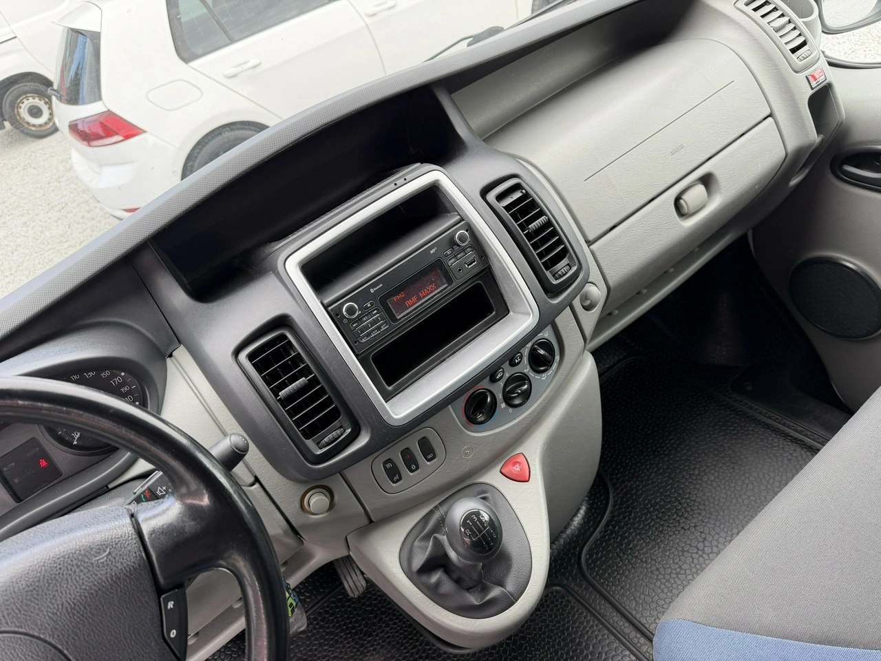 Renault Trafic - Zdjęcie 18