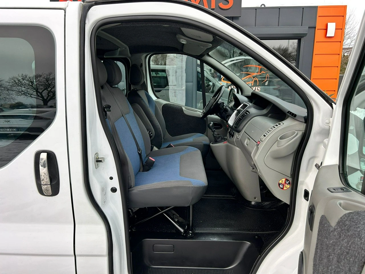 Renault Trafic - Zdjęcie 24