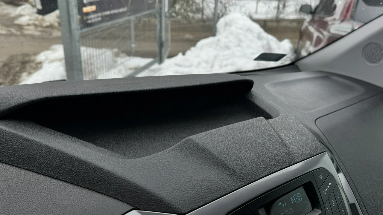 Ford Transit Custom - Zdjęcie 32