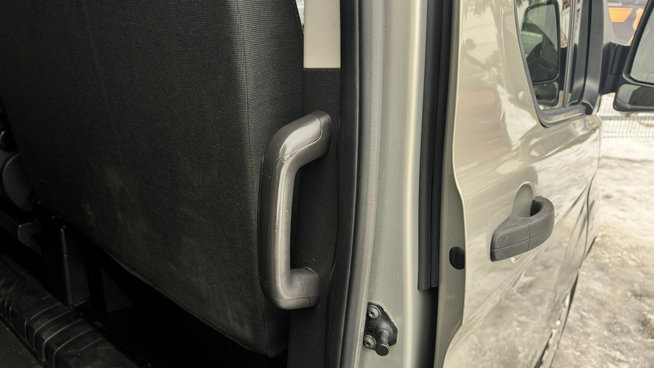 Ford Transit Custom - Zdjęcie 33