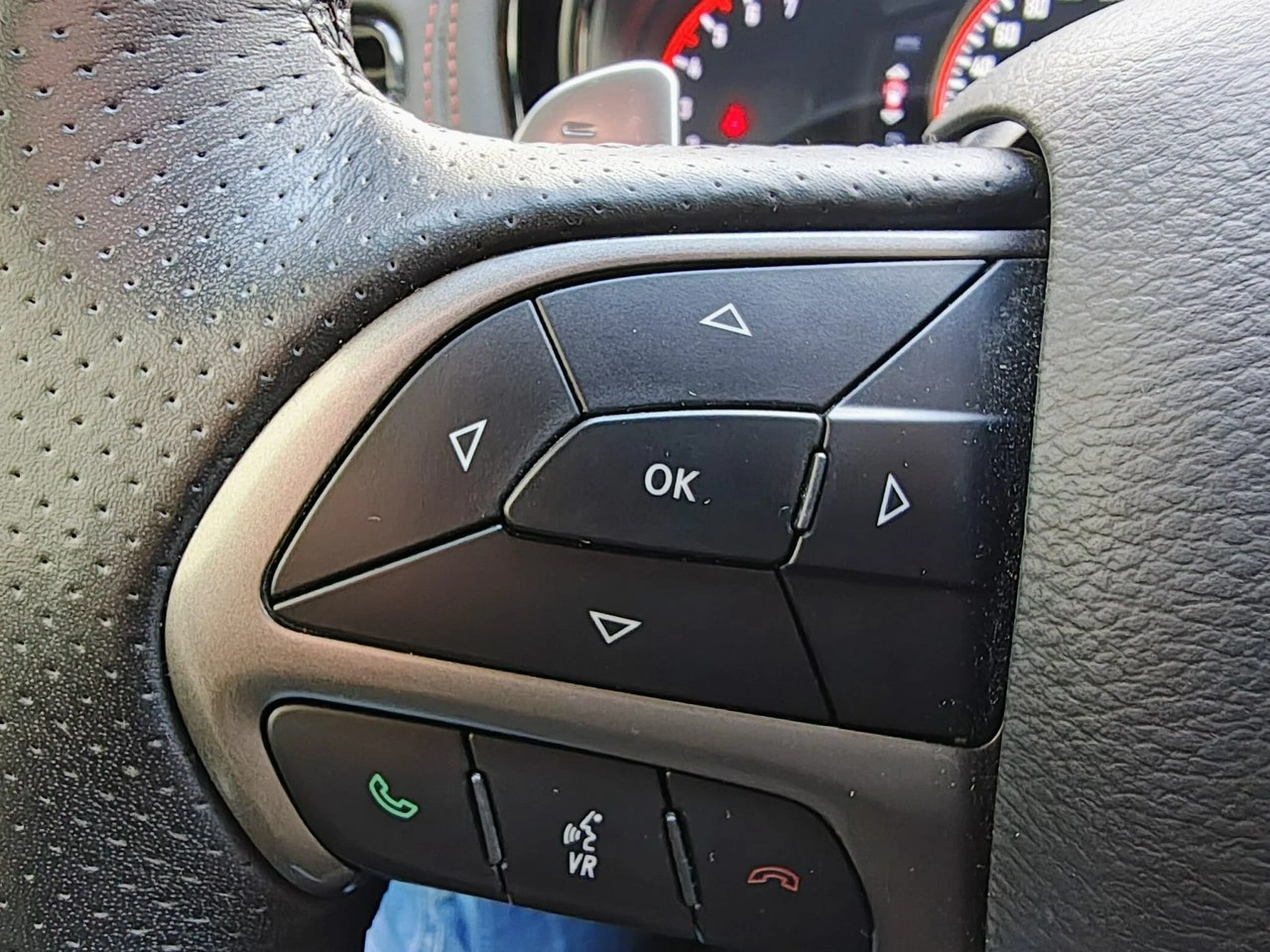 Dodge Durango - Zdjęcie 17