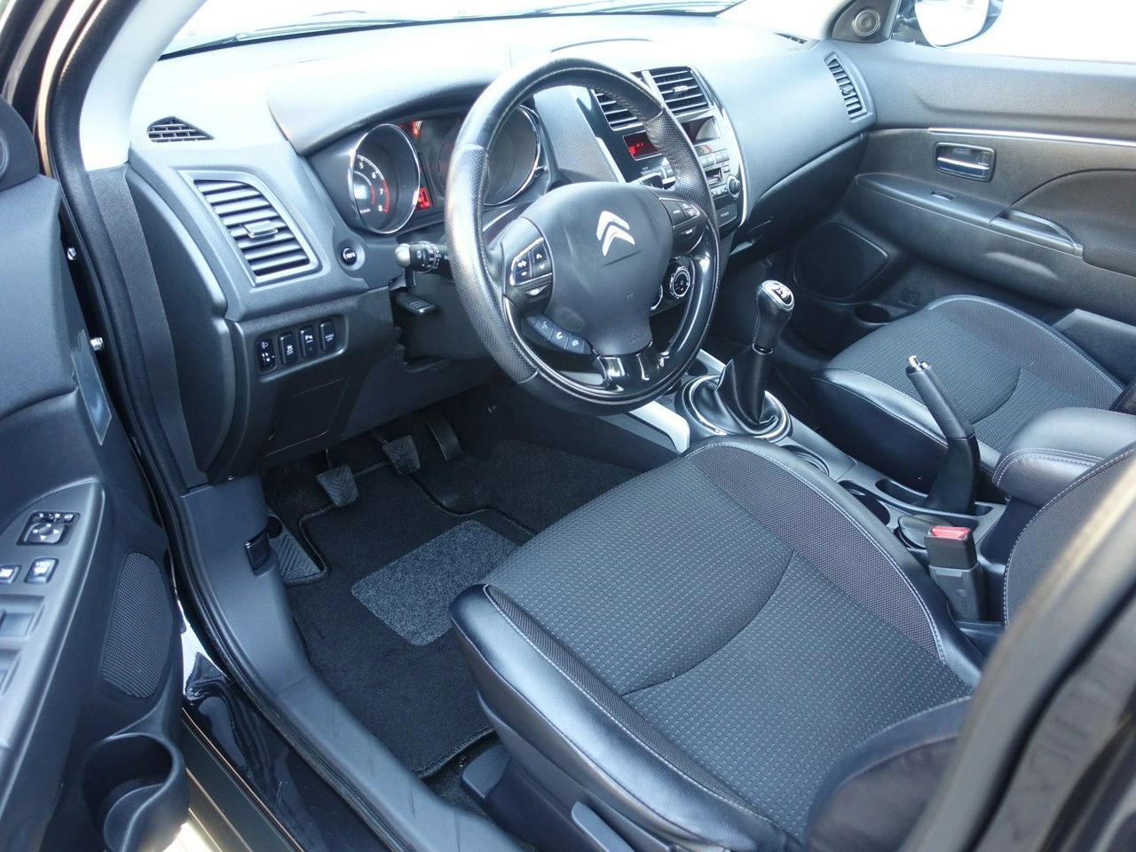 Citroën C4 Aircross - Zdjęcie 7