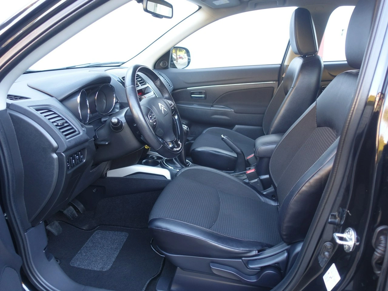 Citroën C4 Aircross - Zdjęcie 8