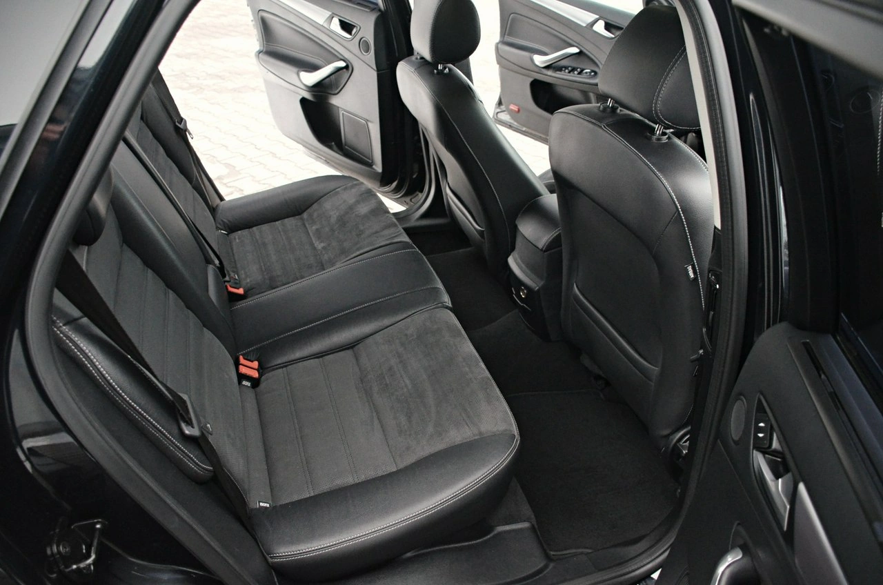 Ford Mondeo - Zdjęcie 20