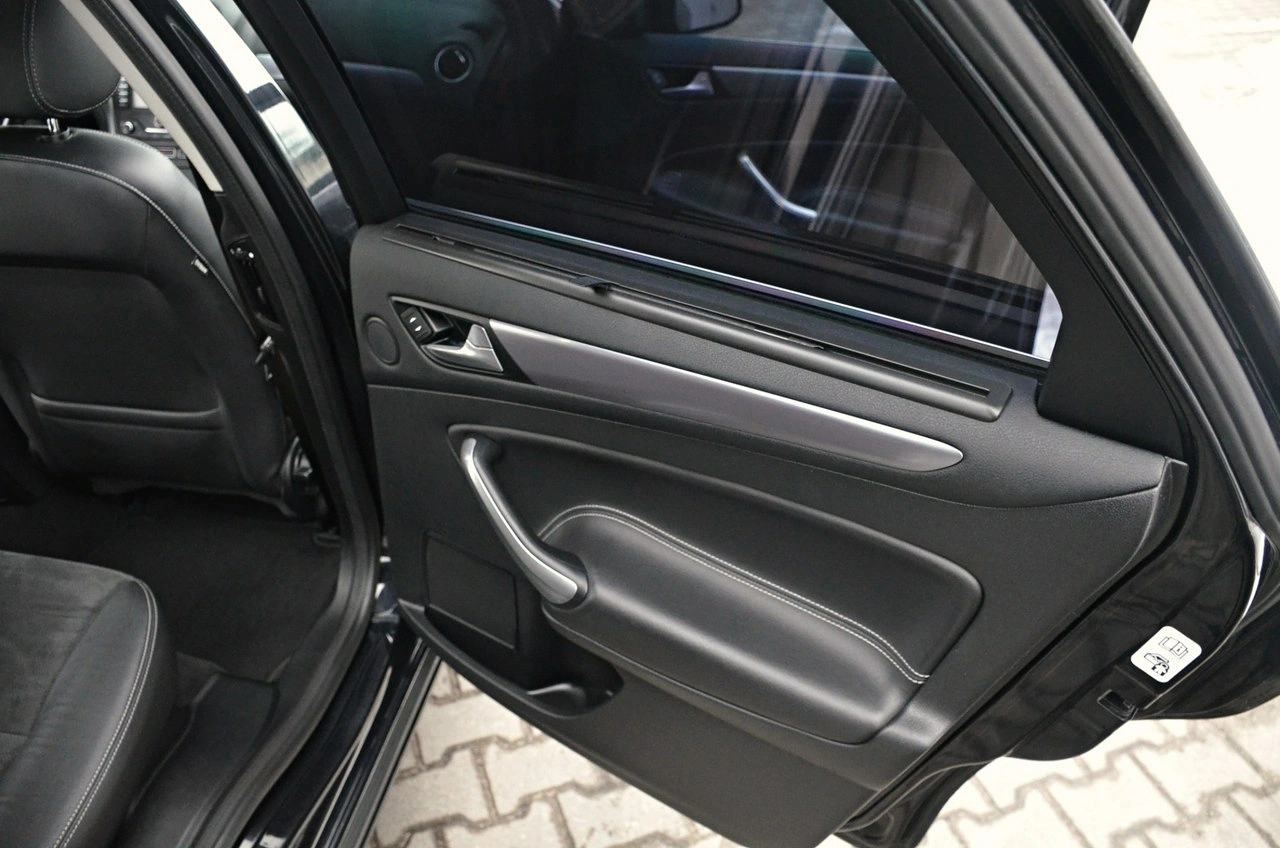 Ford Mondeo - Zdjęcie 21