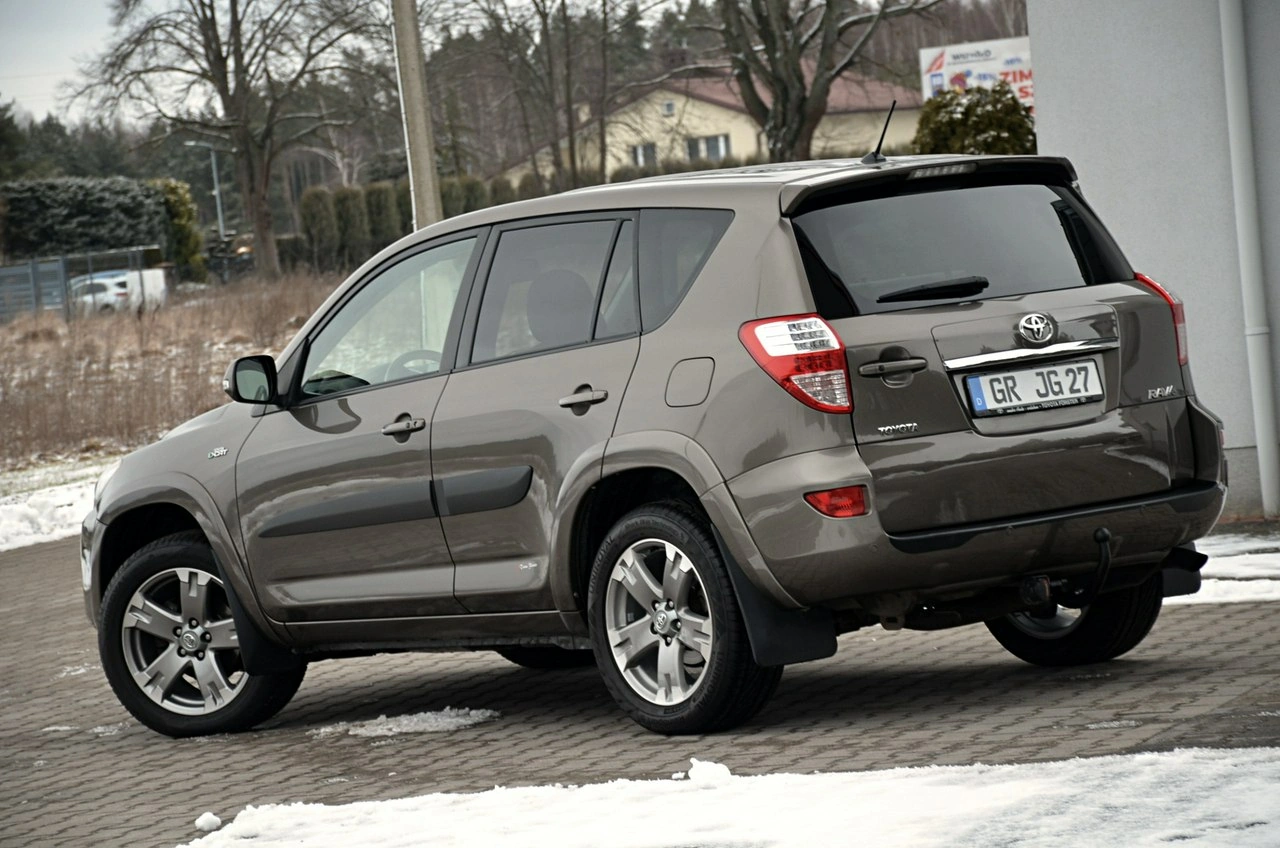 Toyota RAV-4 - Zdjęcie 12