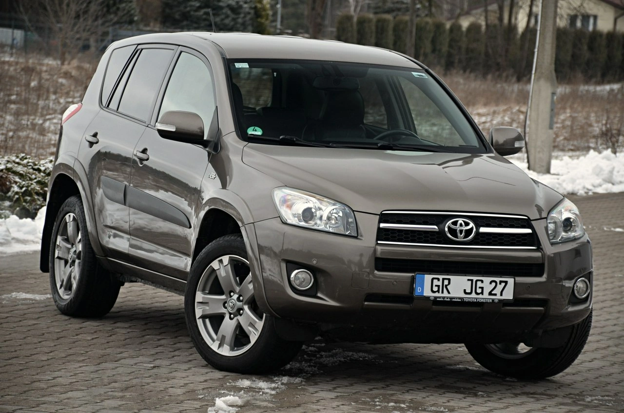 Toyota RAV-4 - Zdjęcie 1