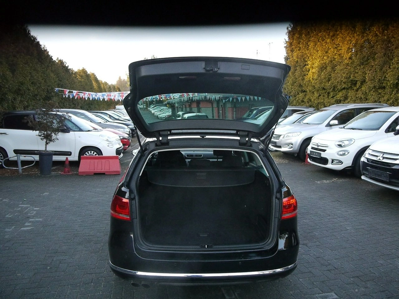 Volkswagen Passat - Zdjęcie 12