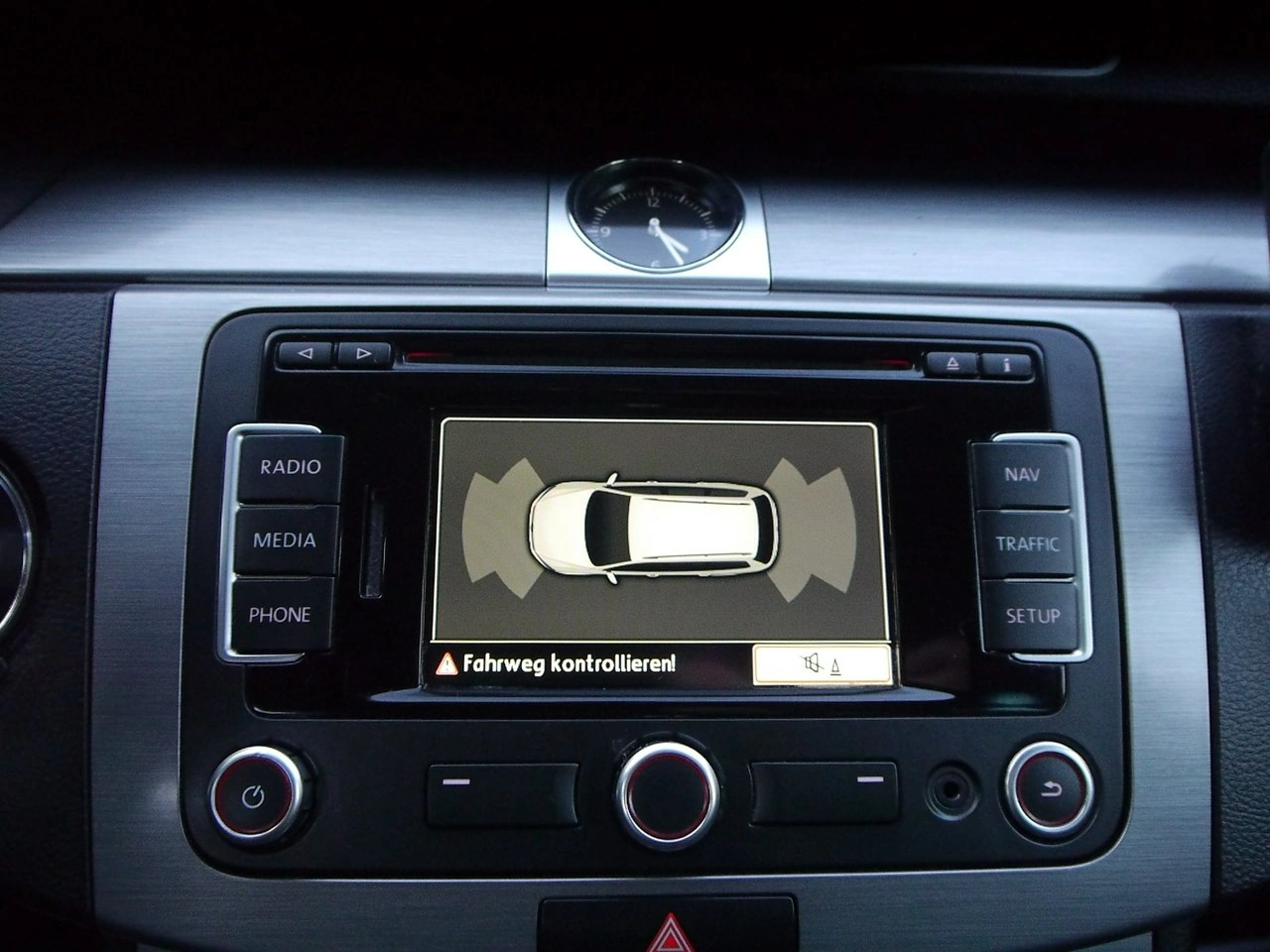 Volkswagen Passat - Zdjęcie 19