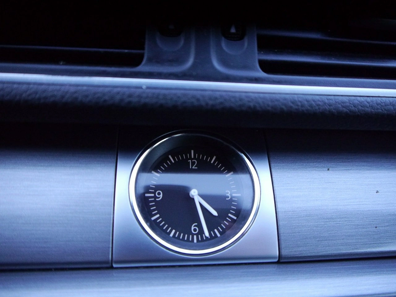 Volkswagen Passat - Zdjęcie 35