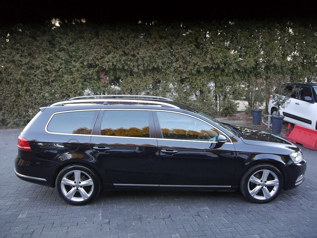 Volkswagen Passat - Zdjęcie 10