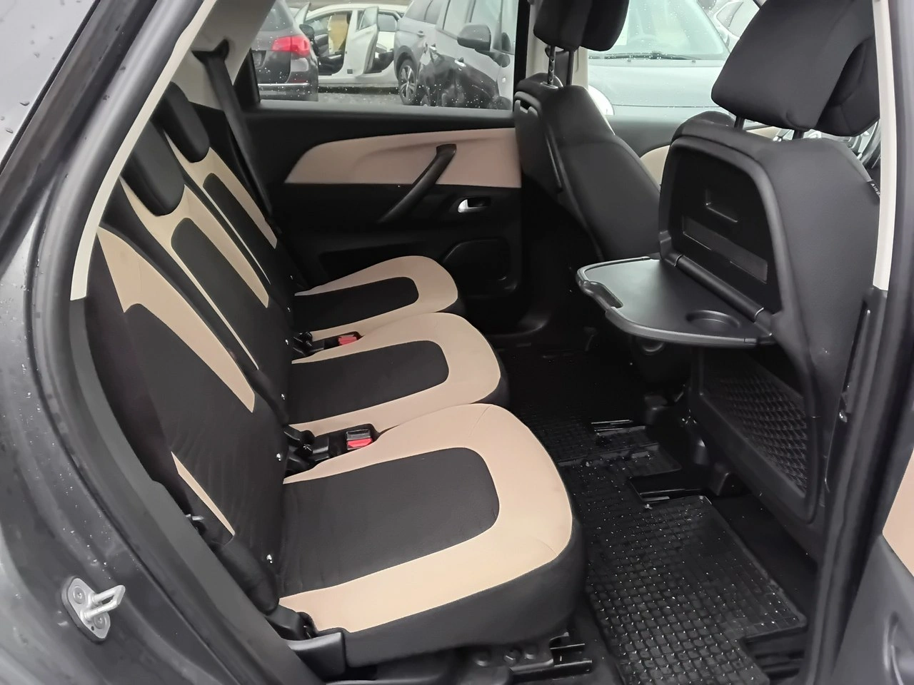 Citroën C4 Picasso - Zdjęcie 11