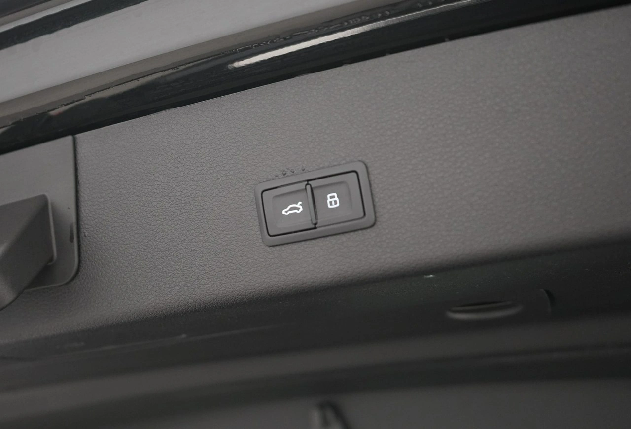 Audi SQ8 e-tron - Zdjęcie 13