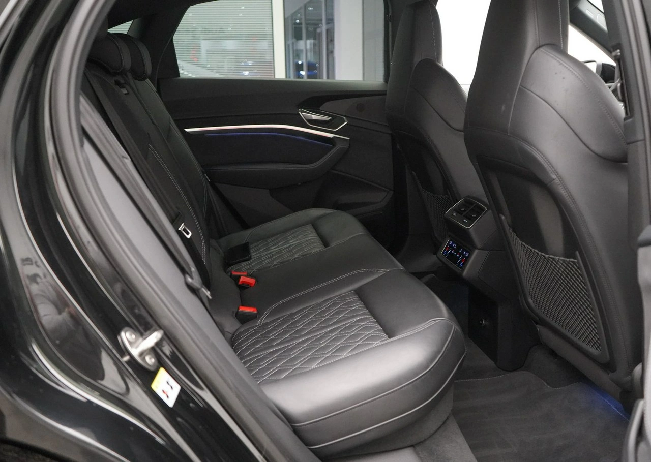 Audi SQ8 e-tron - Zdjęcie 27