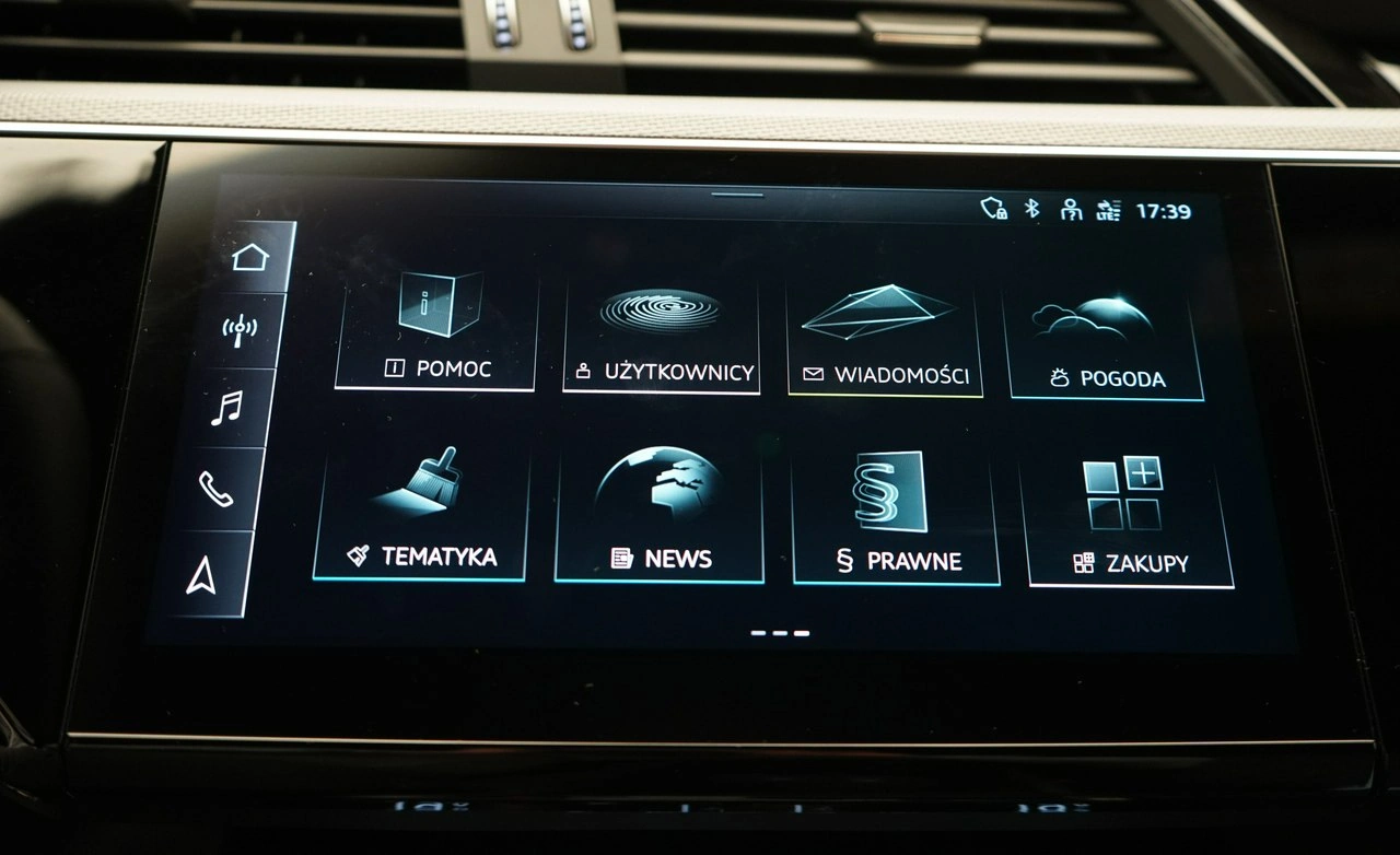 Audi SQ8 e-tron - Zdjęcie 30