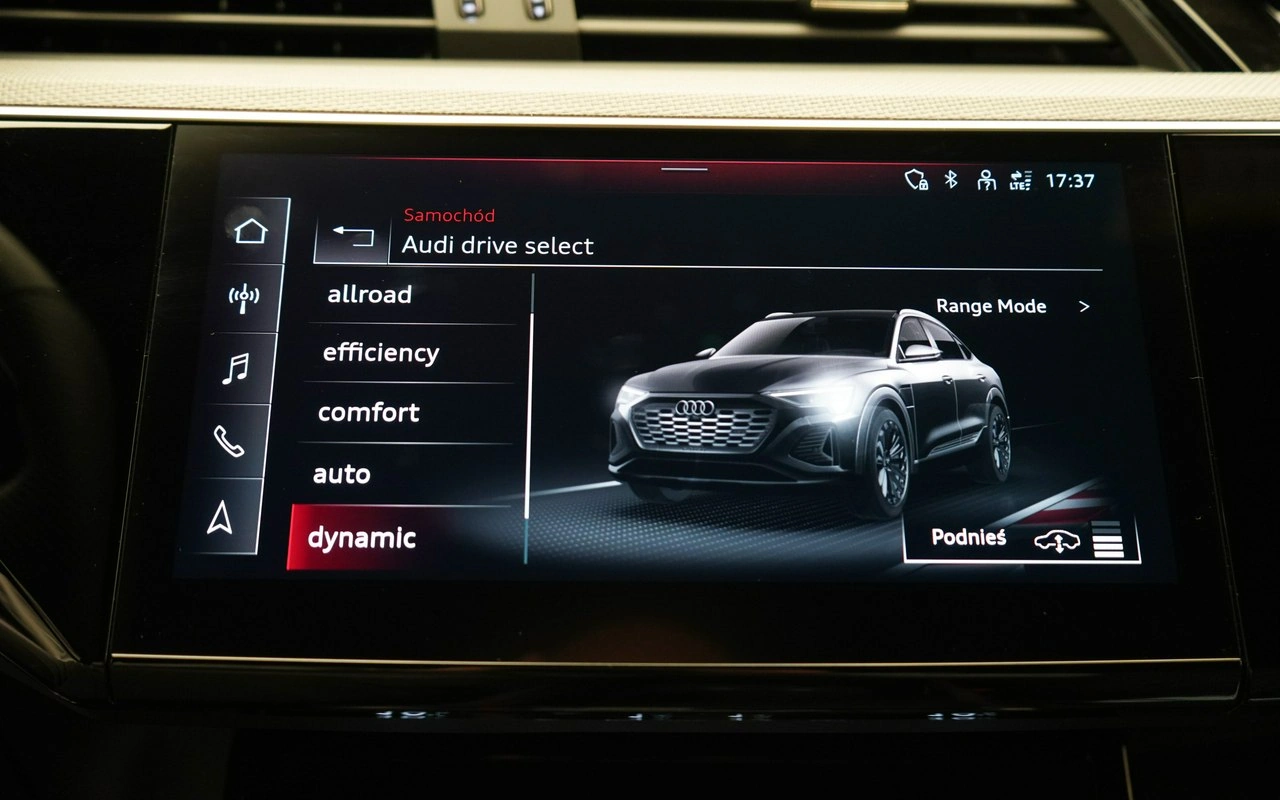 Audi SQ8 e-tron - Zdjęcie 32