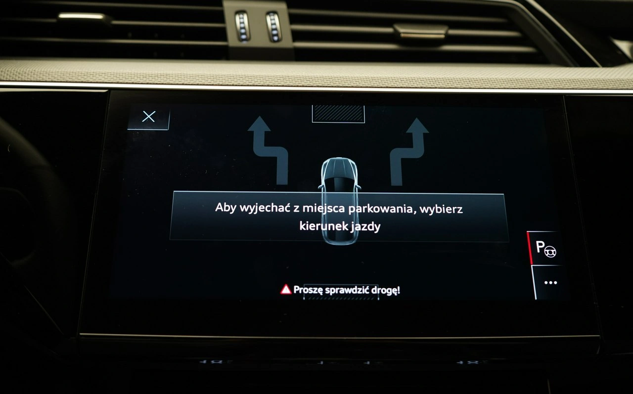 Audi SQ8 e-tron - Zdjęcie 34