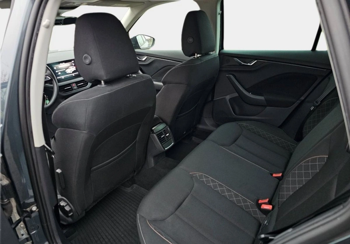 Skoda Kamiq - Zdjęcie 28