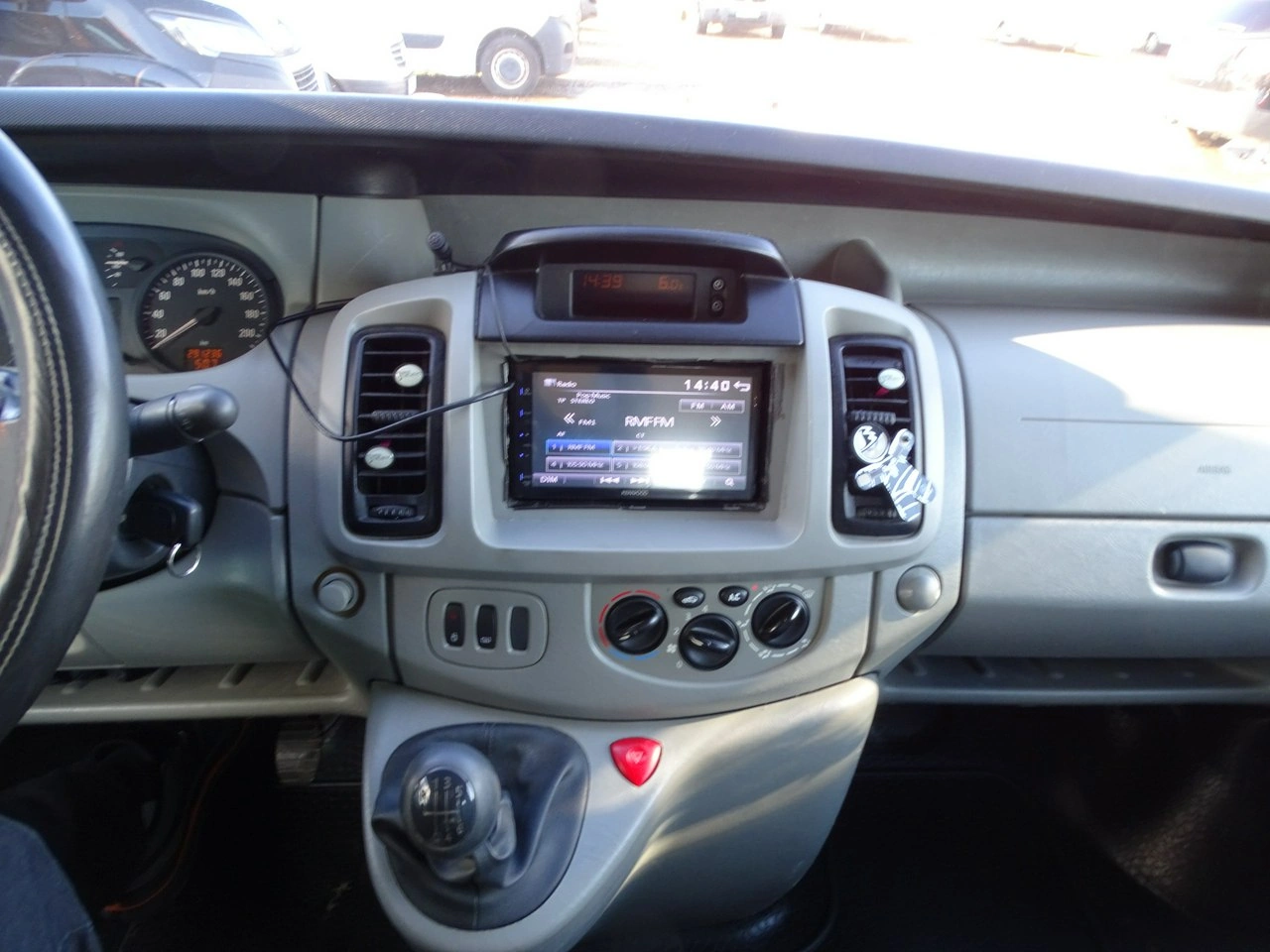 Opel Vivaro - Zdjęcie 10