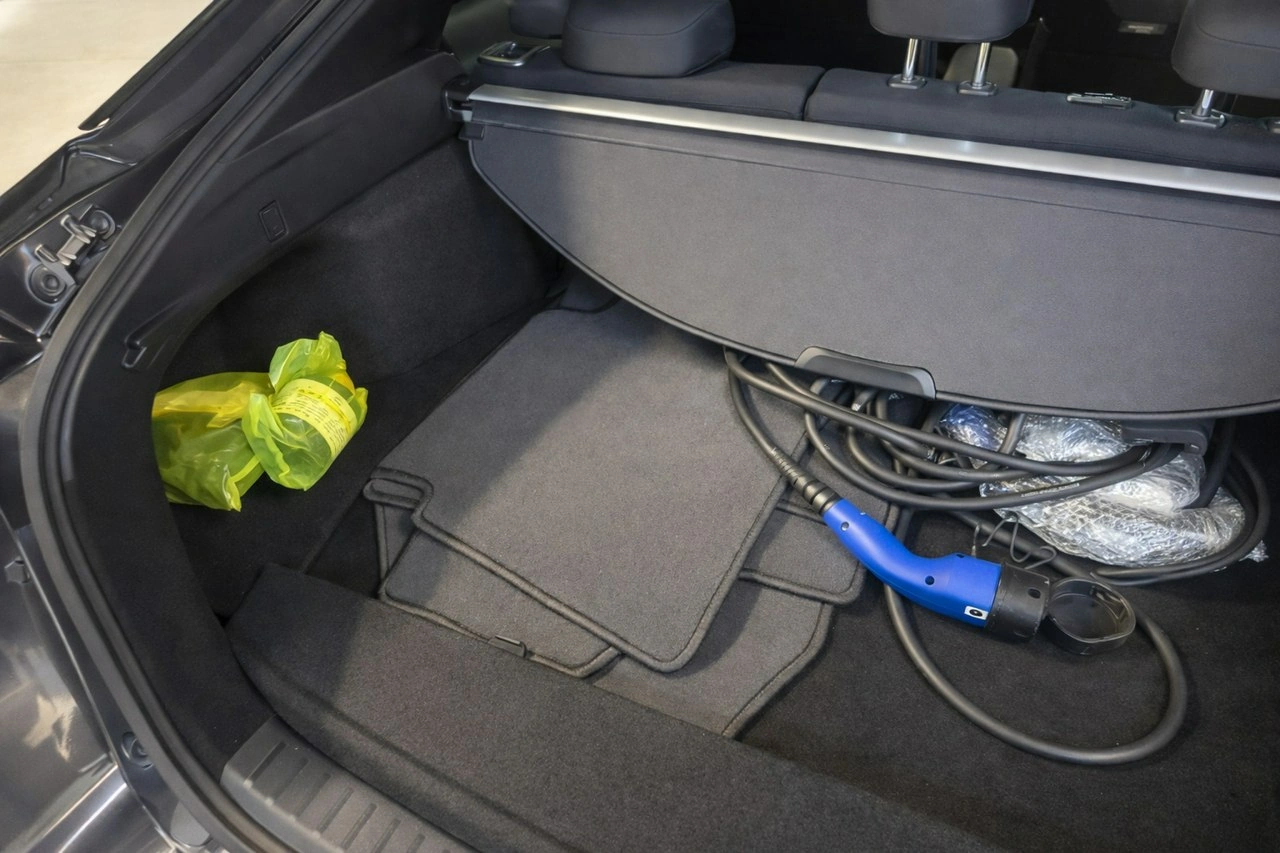 Toyota Prius+ - Zdjęcie 24