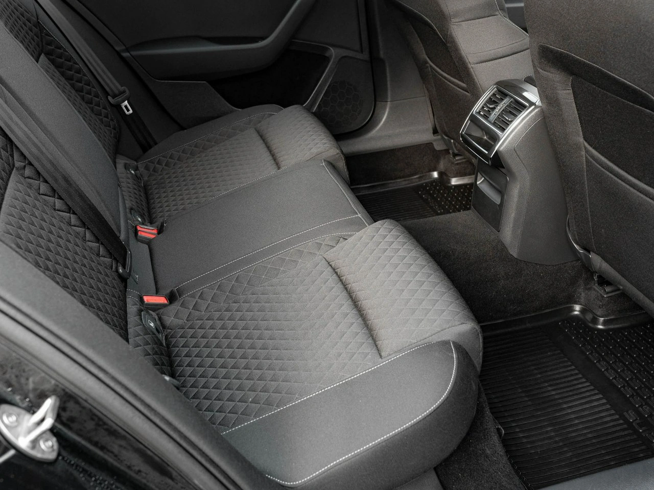 Skoda Superb - Zdjęcie 33