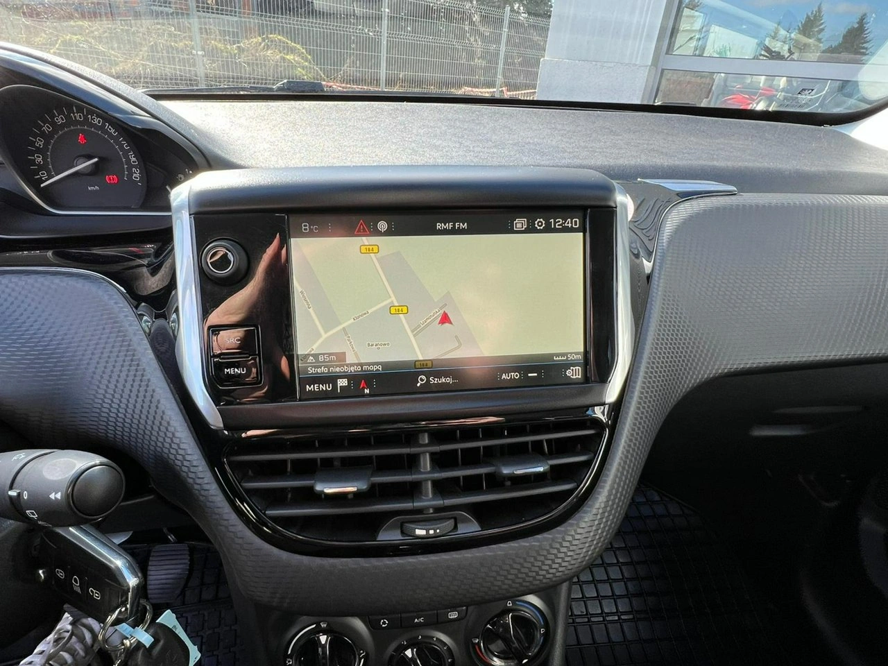 Peugeot 208 - Zdjęcie 19