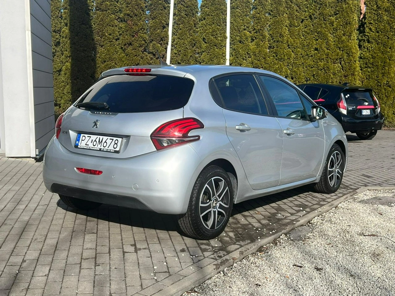 Peugeot 208 - Zdjęcie 7