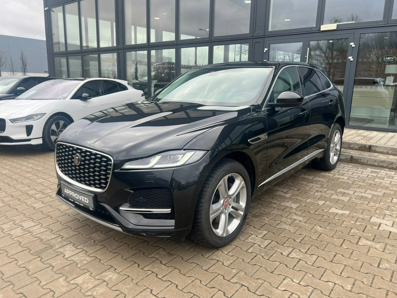 Jaguar F-Pace - Zdjęcie 3