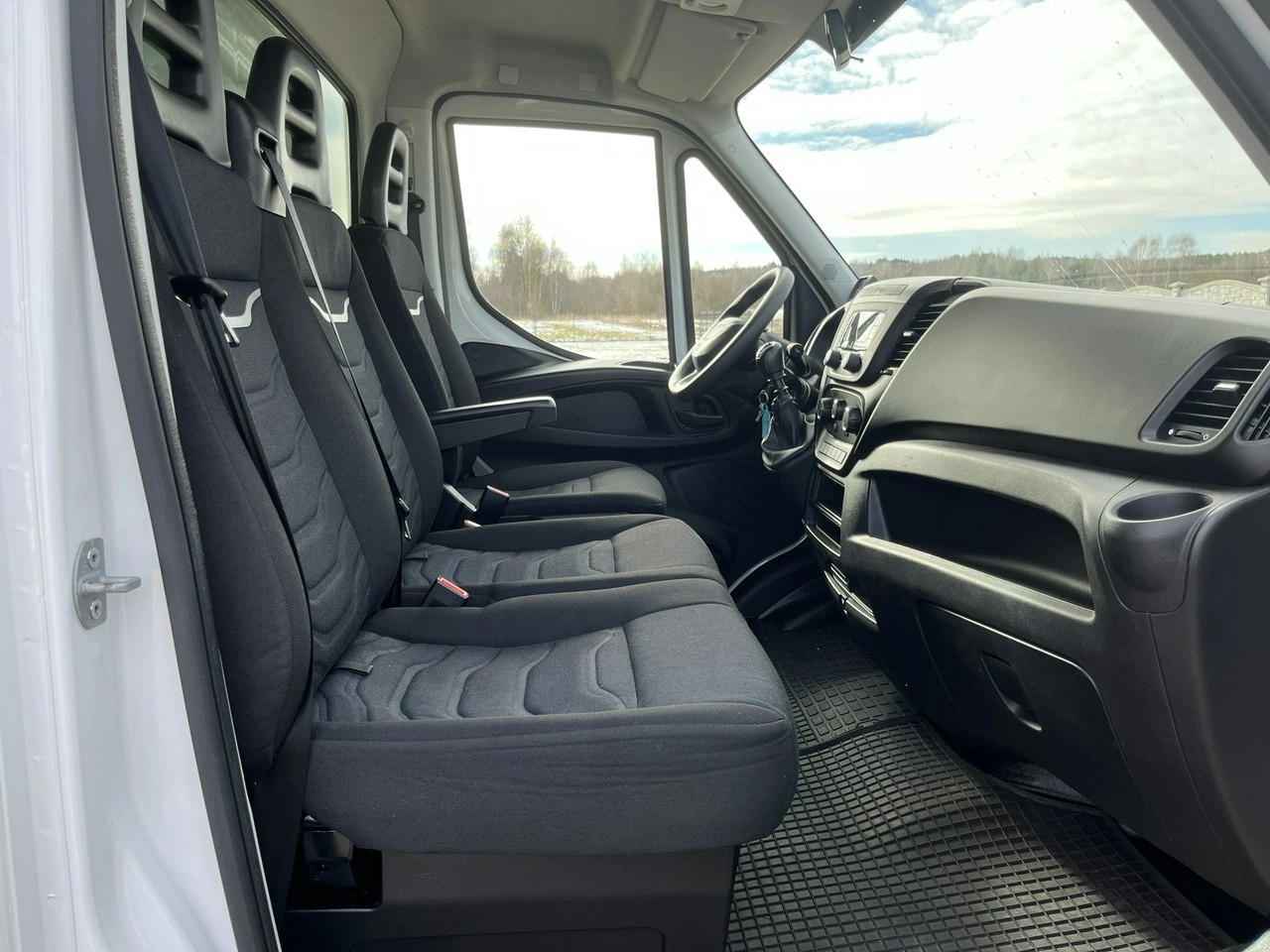 Iveco Daily - Zdjęcie 13
