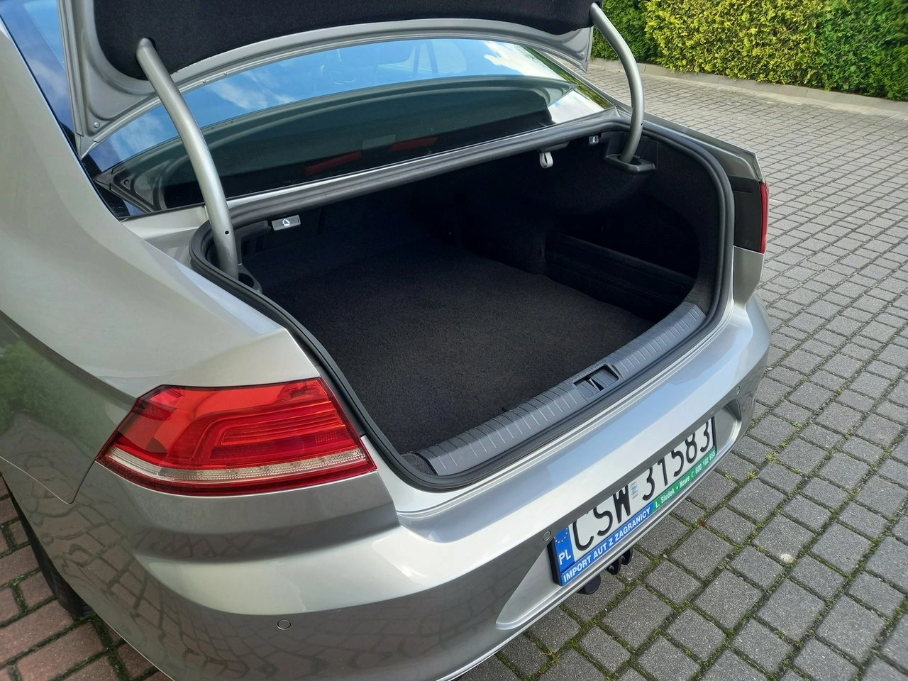 Volkswagen Passat - Zdjęcie 17