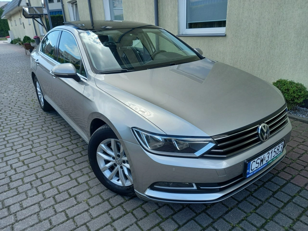 Volkswagen Passat - Zdjęcie 2