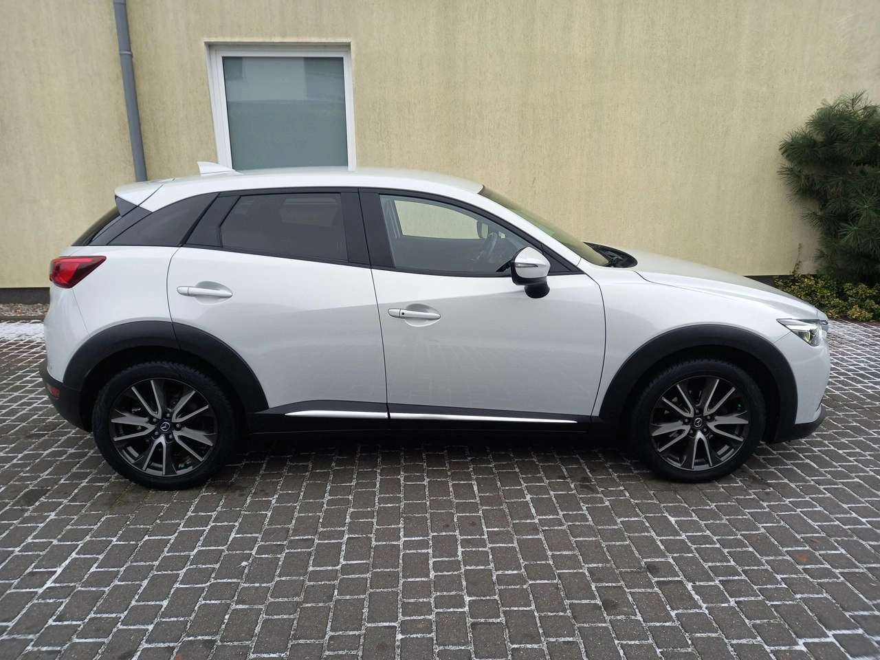 Mazda CX-3 - Zdjęcie 9