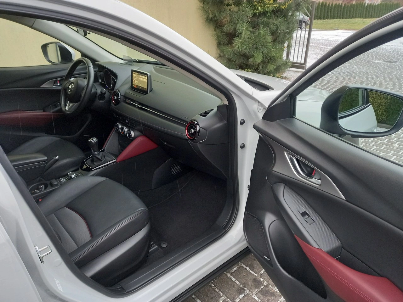 Mazda CX-3 - Zdjęcie 22