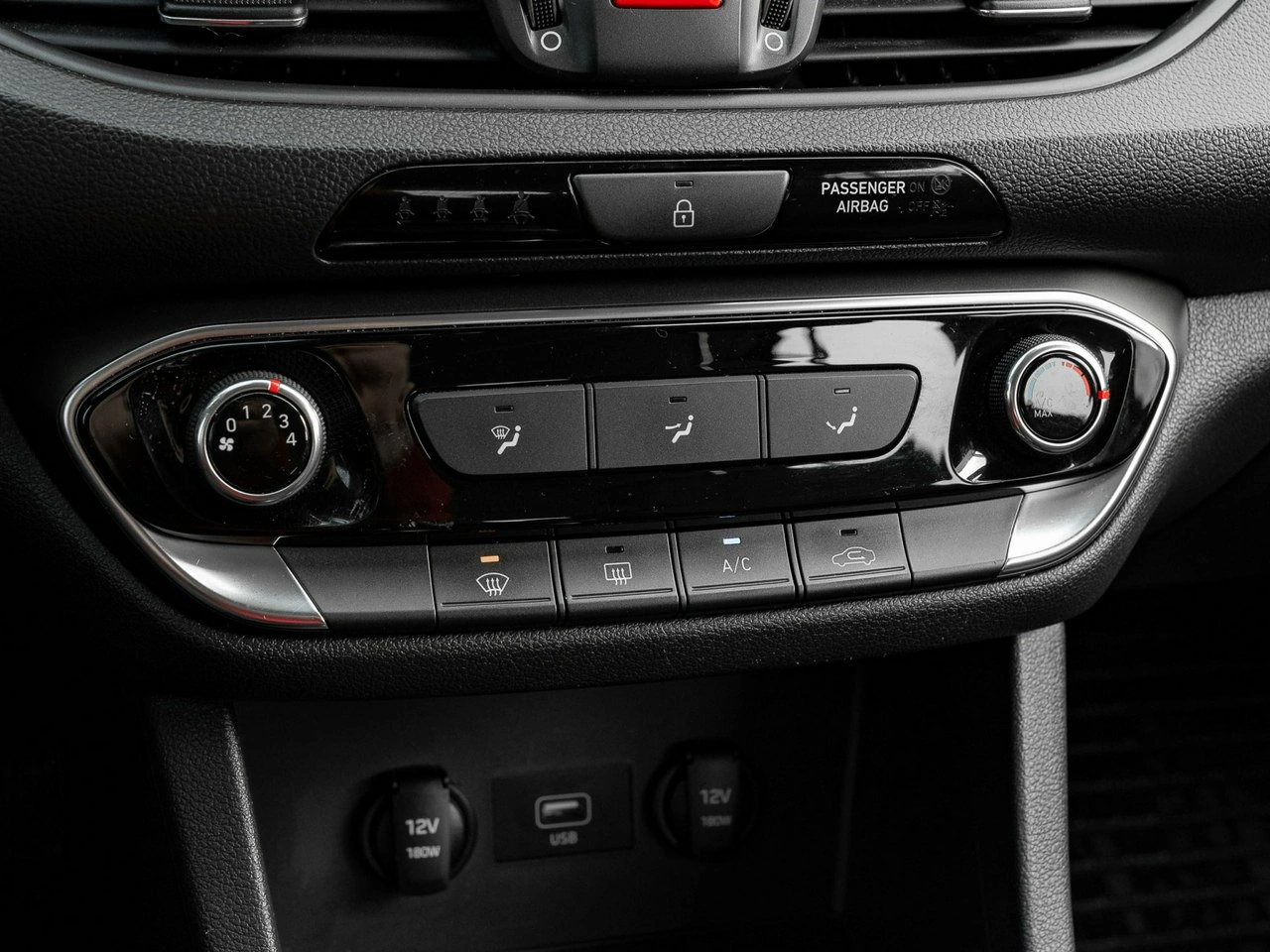 Hyundai i30 - Zdjęcie 17