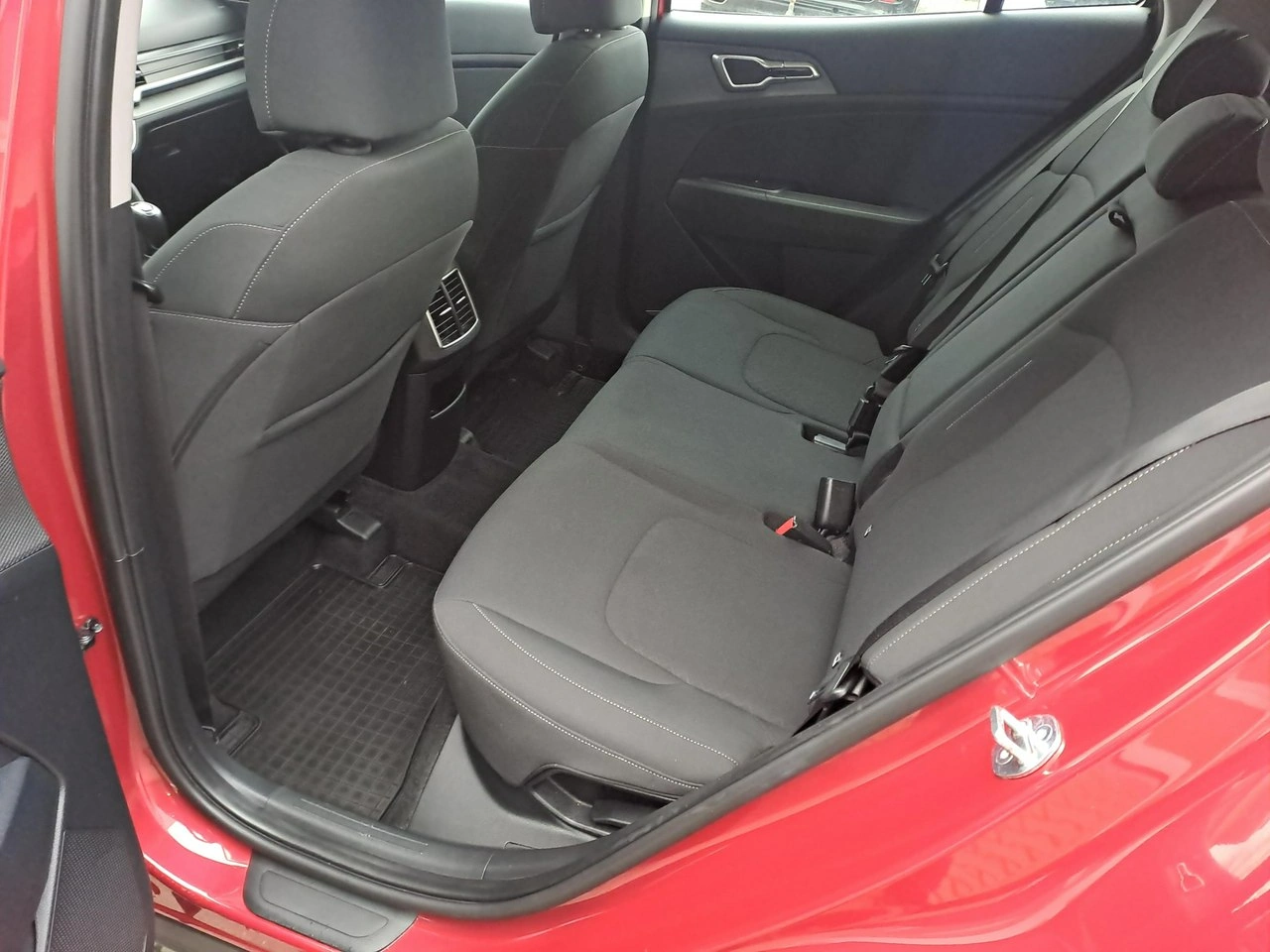 Kia Sportage - Zdjęcie 9