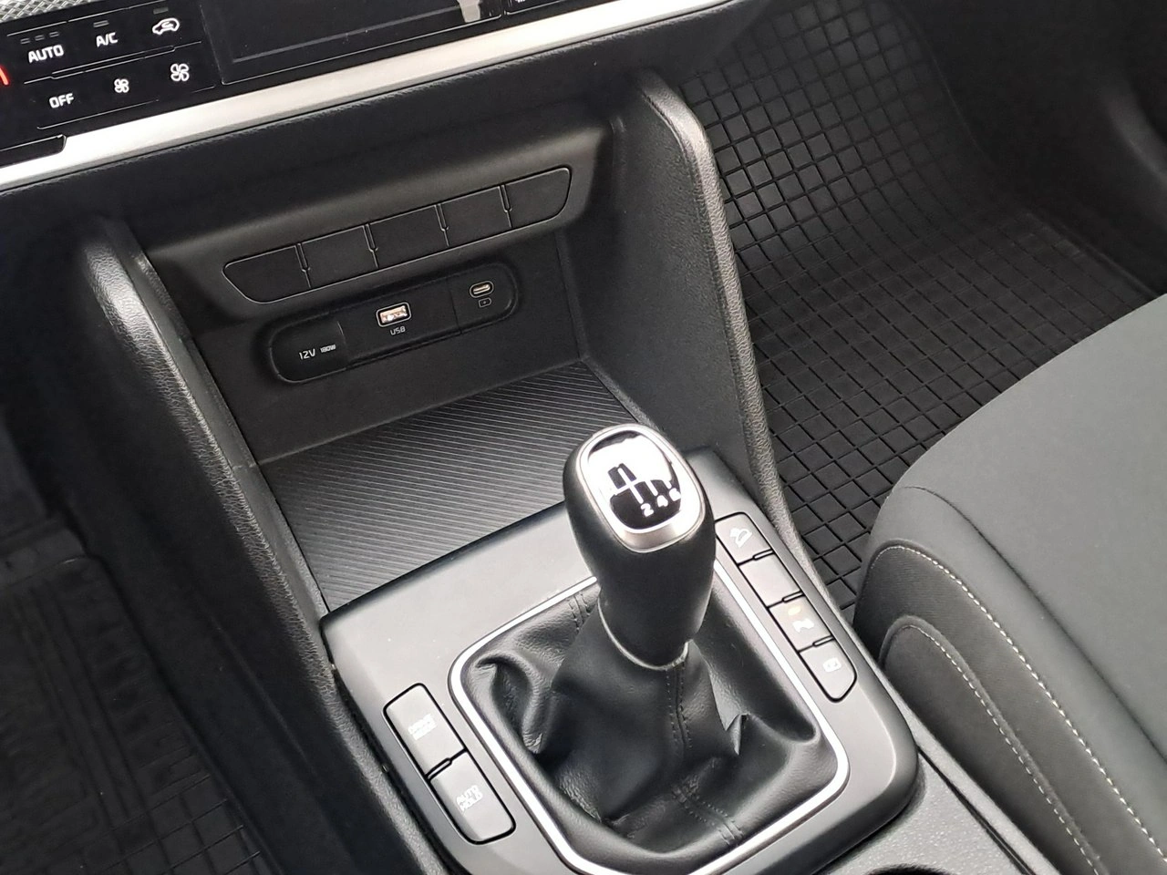 Kia Sportage - Zdjęcie 21