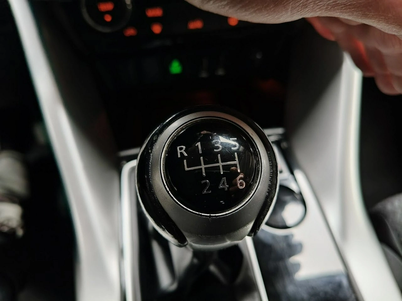 Mitsubishi Eclipse Cross - Zdjęcie 25