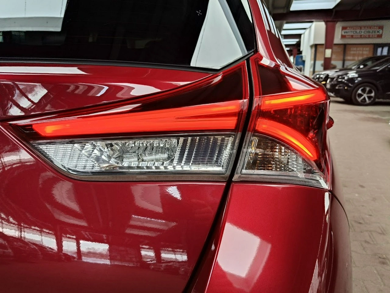 Toyota Auris - Zdjęcie 8