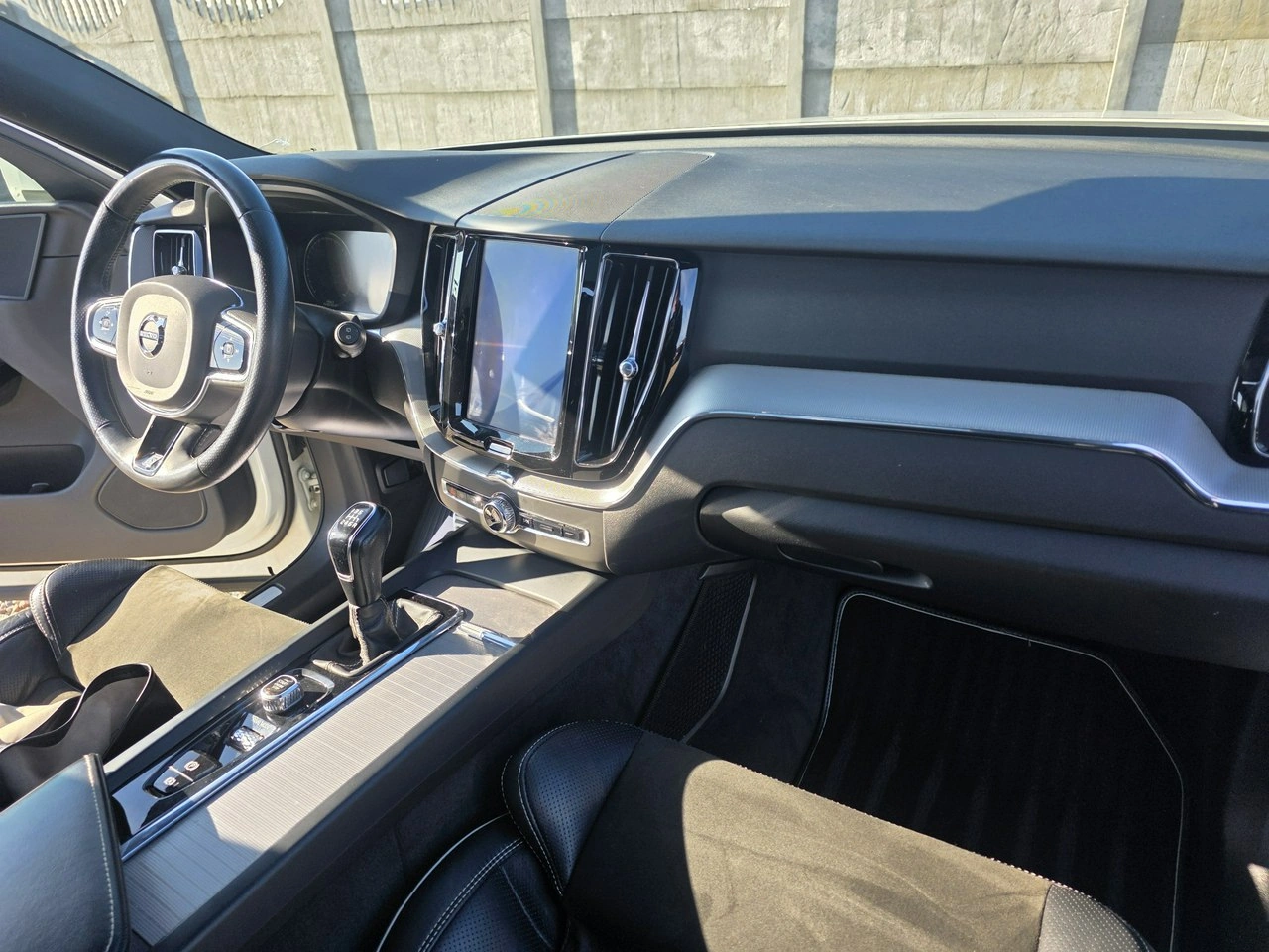 Volvo XC 60 - Zdjęcie 37