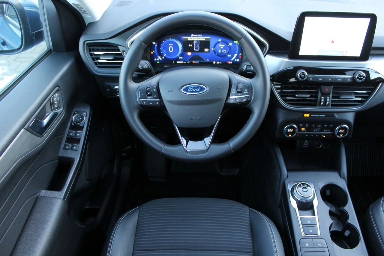 Ford Kuga - Zdjęcie 11