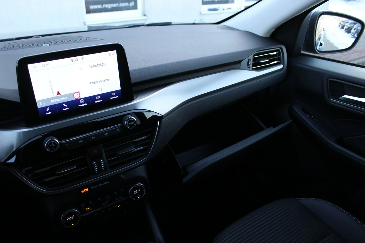 Ford Kuga - Zdjęcie 23