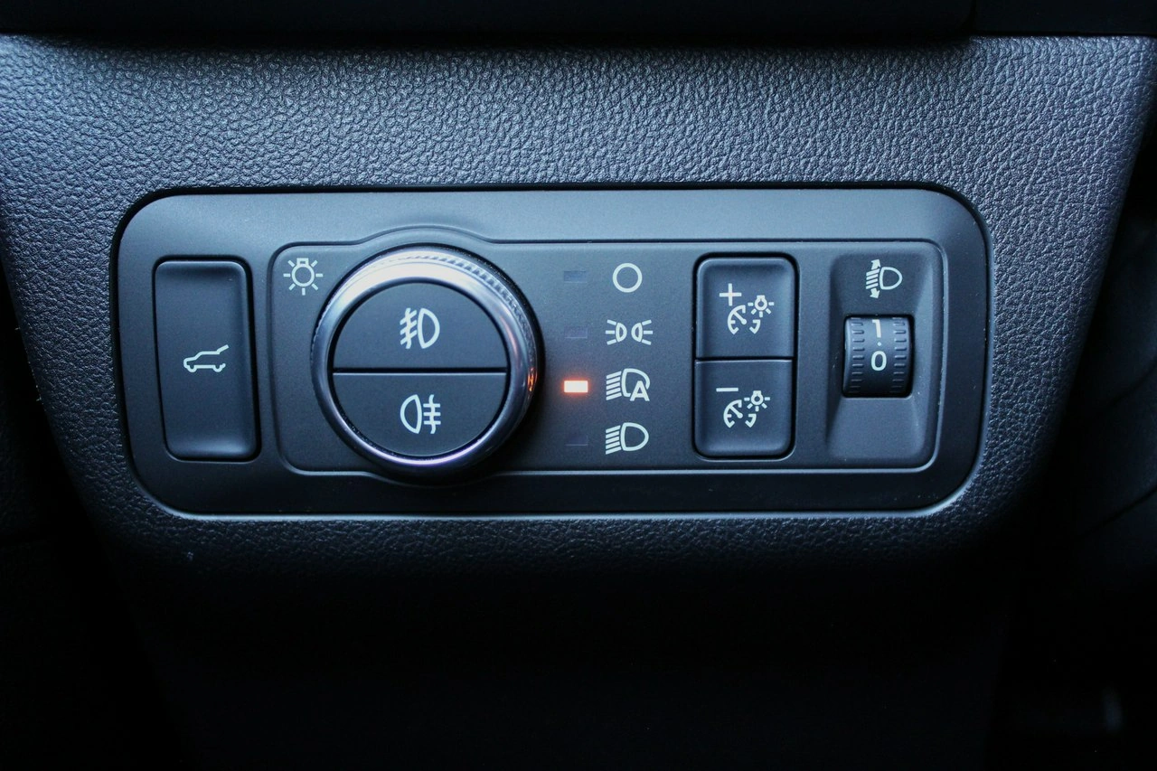 Ford Kuga - Zdjęcie 29