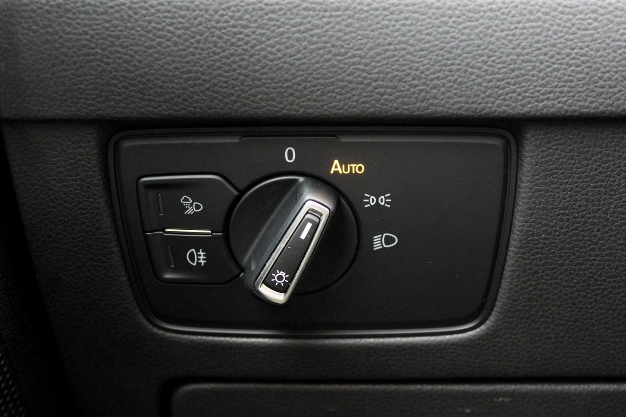 Volkswagen Arteon - Zdjęcie 33