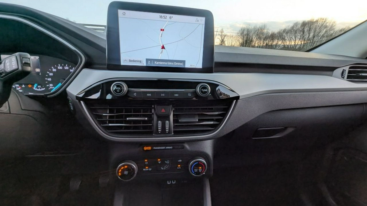 Ford Kuga - Zdjęcie 10