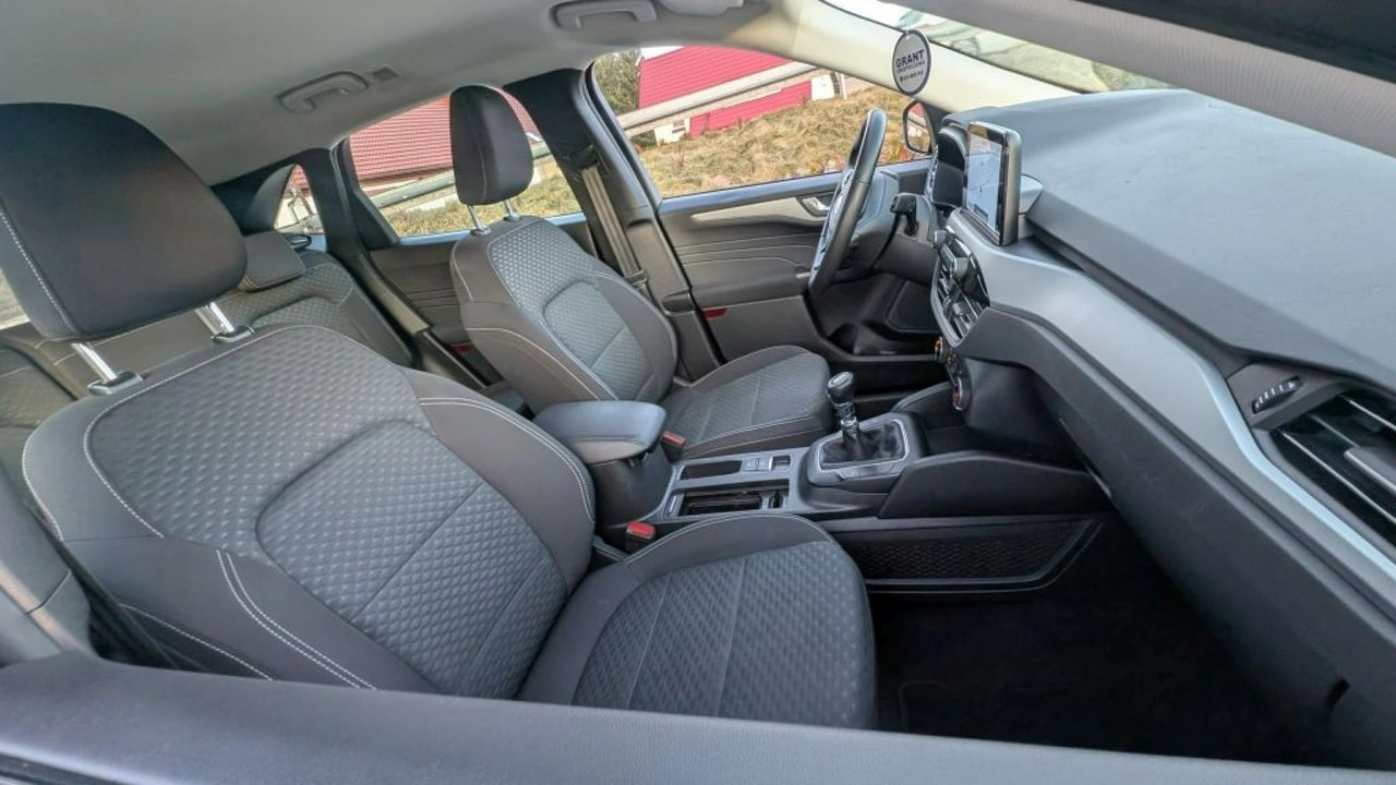 Ford Kuga - Zdjęcie 2