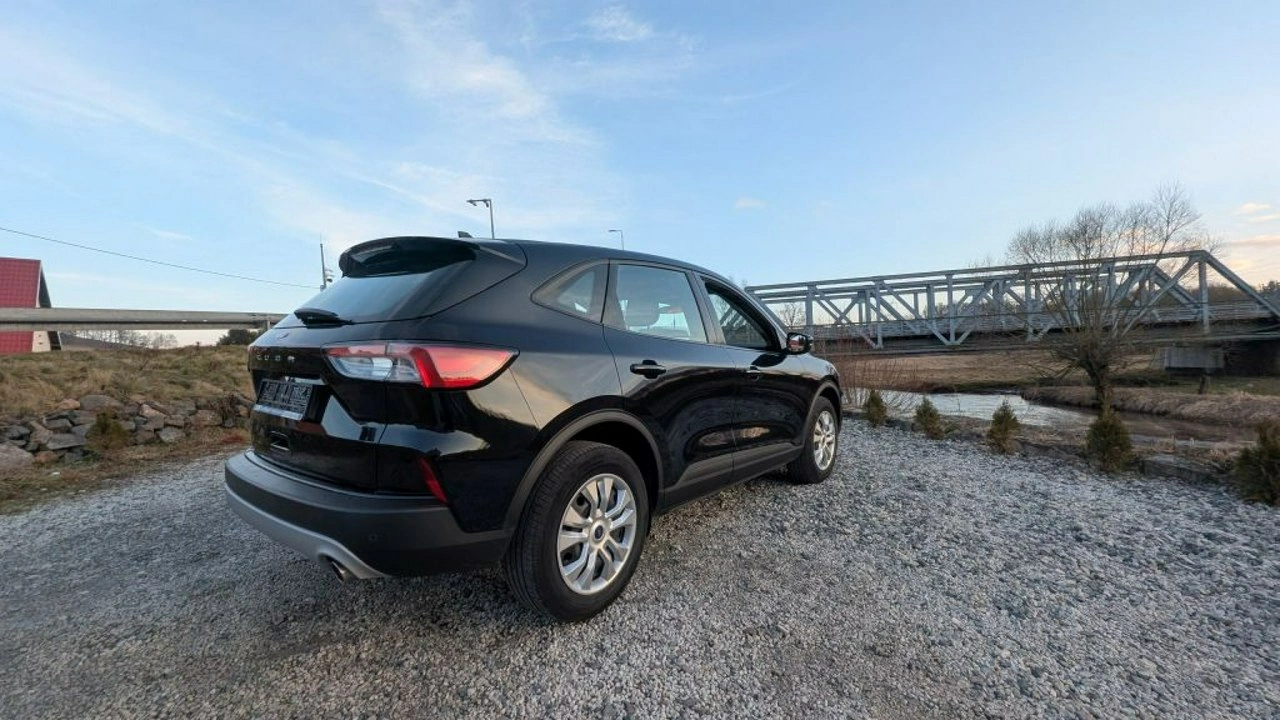 Ford Kuga - Zdjęcie 5