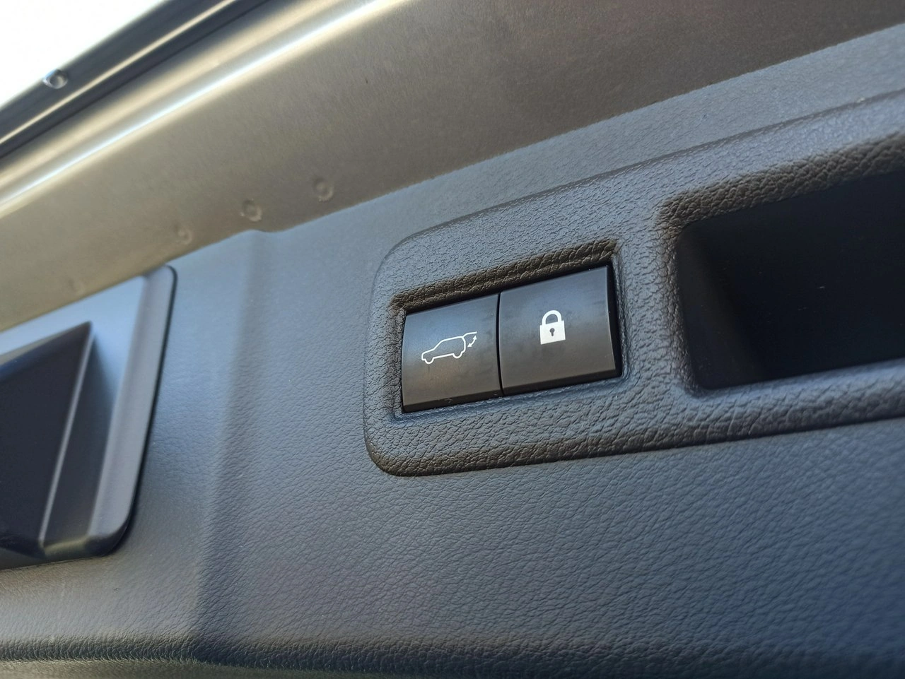 Lexus NX - Zdjęcie 11