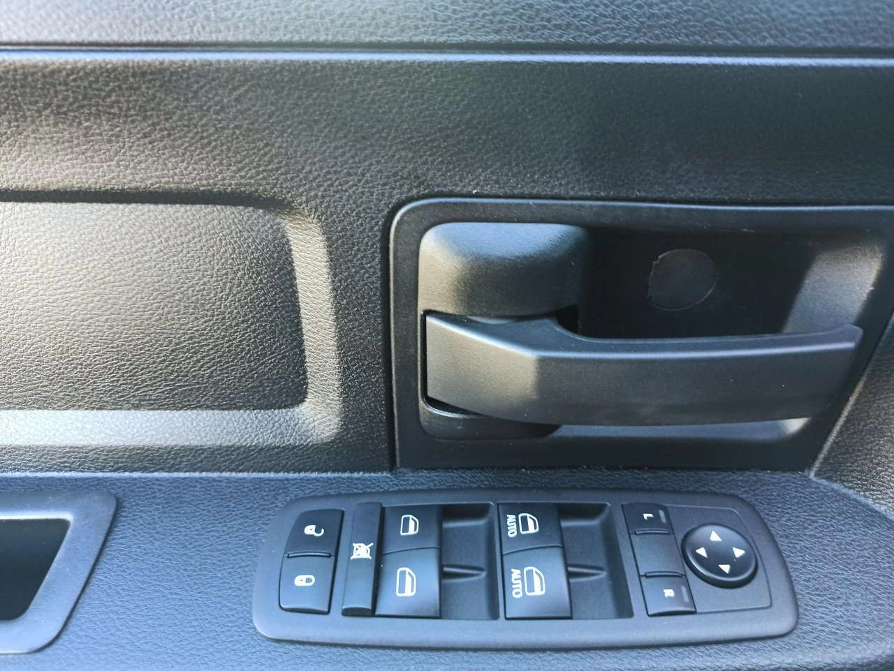 Dodge RAM - Zdjęcie 15