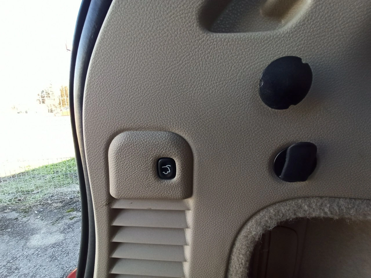 Jeep Grand Cherokee - Zdjęcie 11